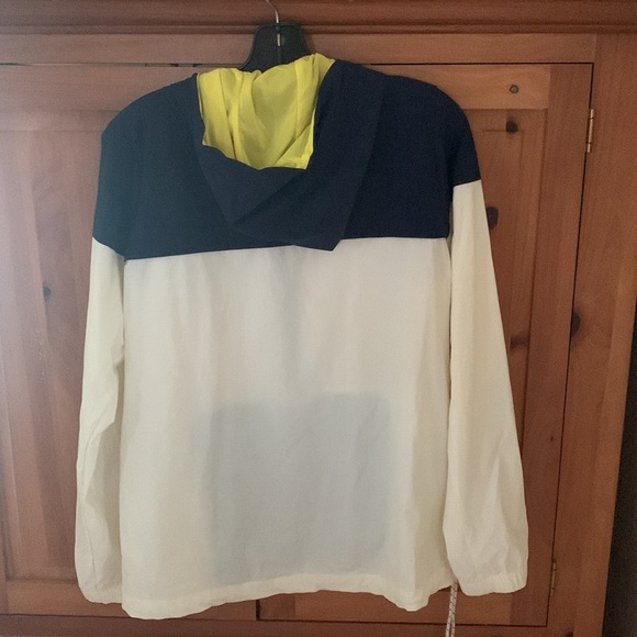 New Balance/J.Crew wind breaker - Picture 4 of 4